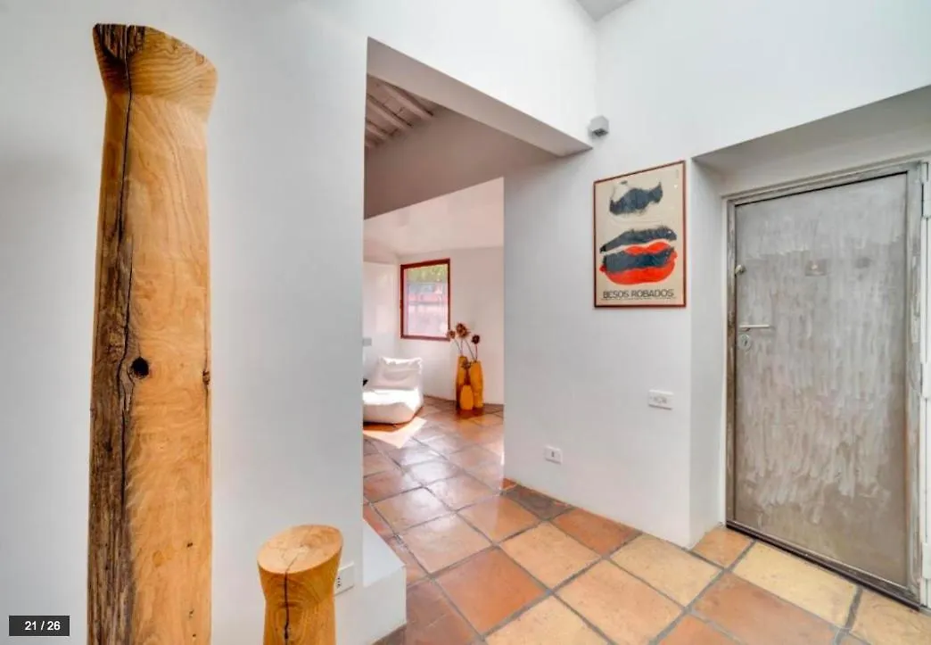 Luxury Art Apartment In Trastevere With Terrace Rome