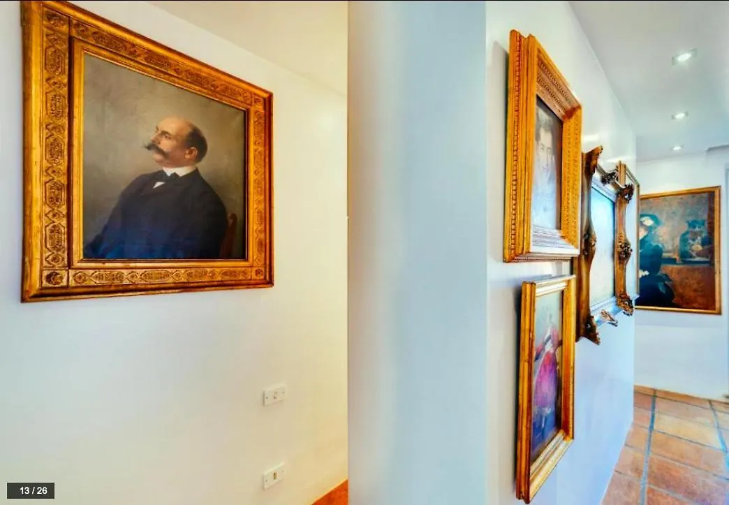 Luxury Art Apartment In Trastevere With Terrace Rome