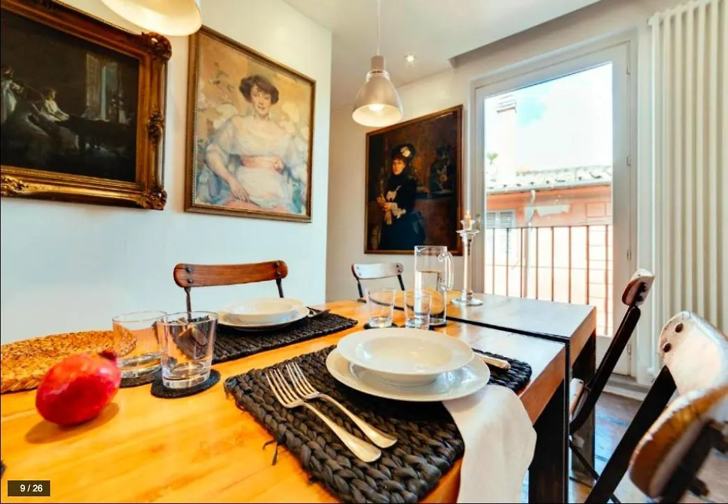 Luxury Art Apartment In Trastevere With Terrace Rome